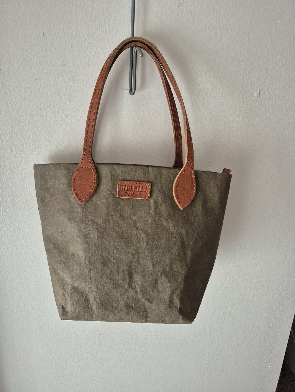 🌙UASHMAMA Washable Paper Olive Green Tote Bag Leather Handles Made in Italy